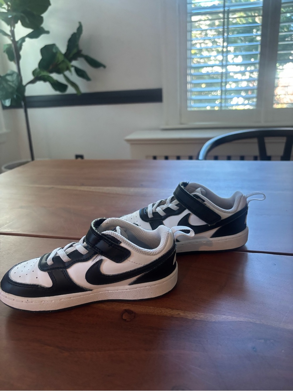 Nike Low Court Borough Recraft boys size 10